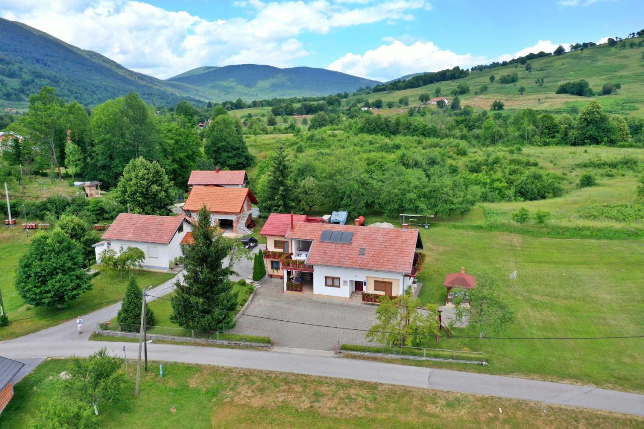 Guesthouse Ante Hodak Seliste Dreznicko Exterior foto